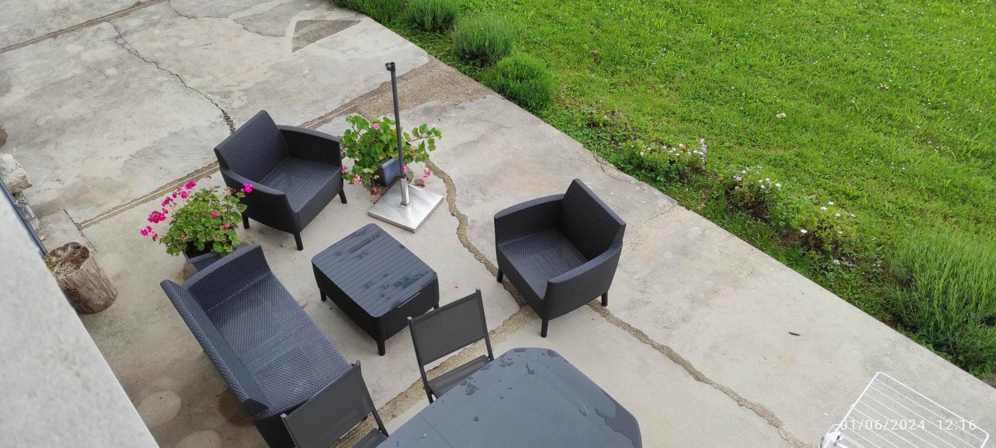 Autrefois La Cure Homestay *